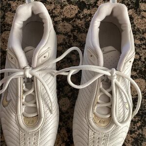 Nike White Cushioned Sneakers